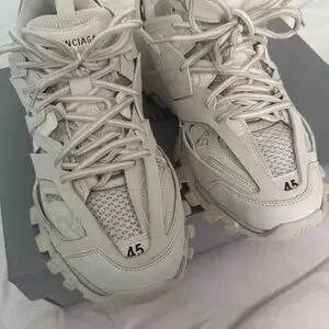 Balenciaga | Shoes | Balenciaga Light Gray Interior Label  display picture 3